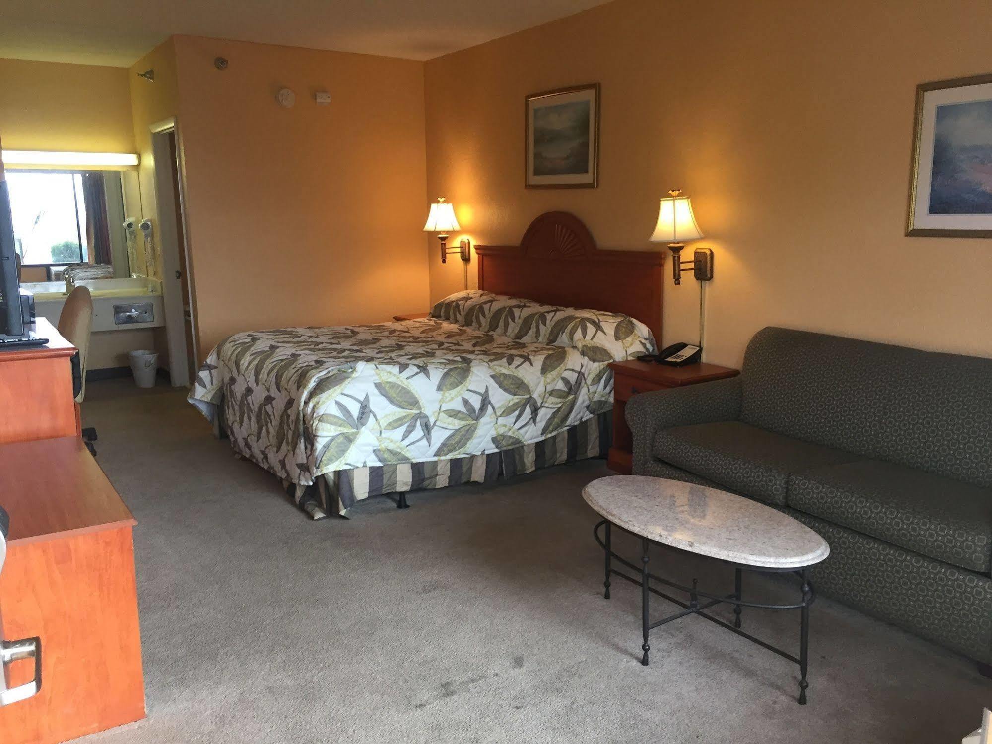Travel Inn - Lugoff Экстерьер фото