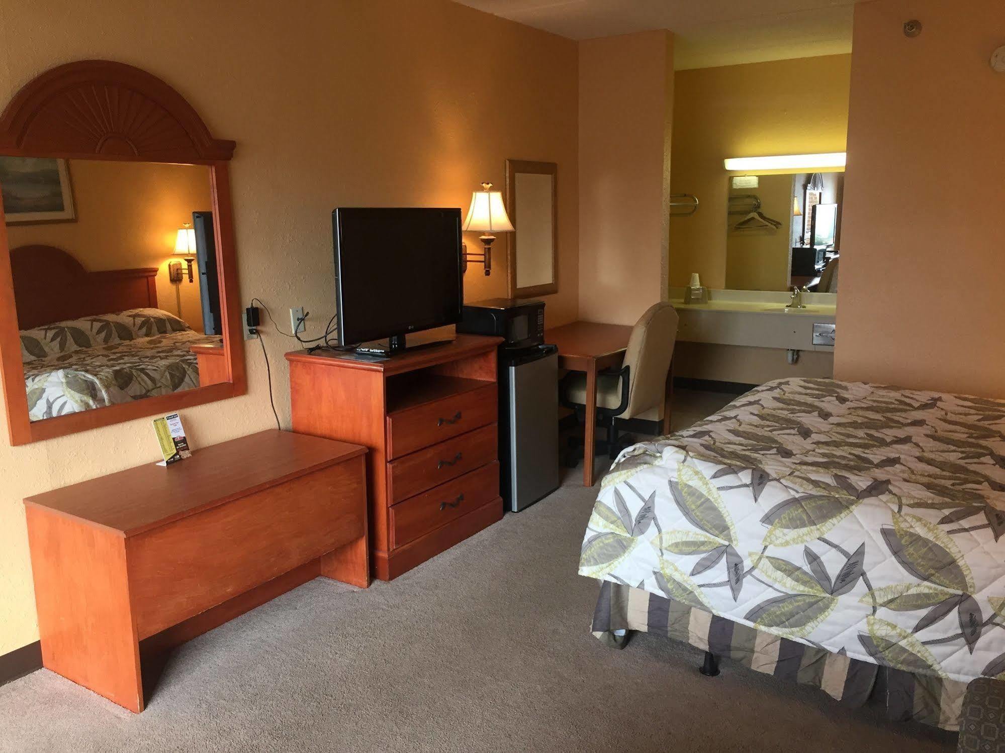 Travel Inn - Lugoff Экстерьер фото